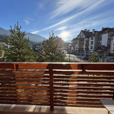 Zweizimmerwohnung Mit Bergblick Apartman *